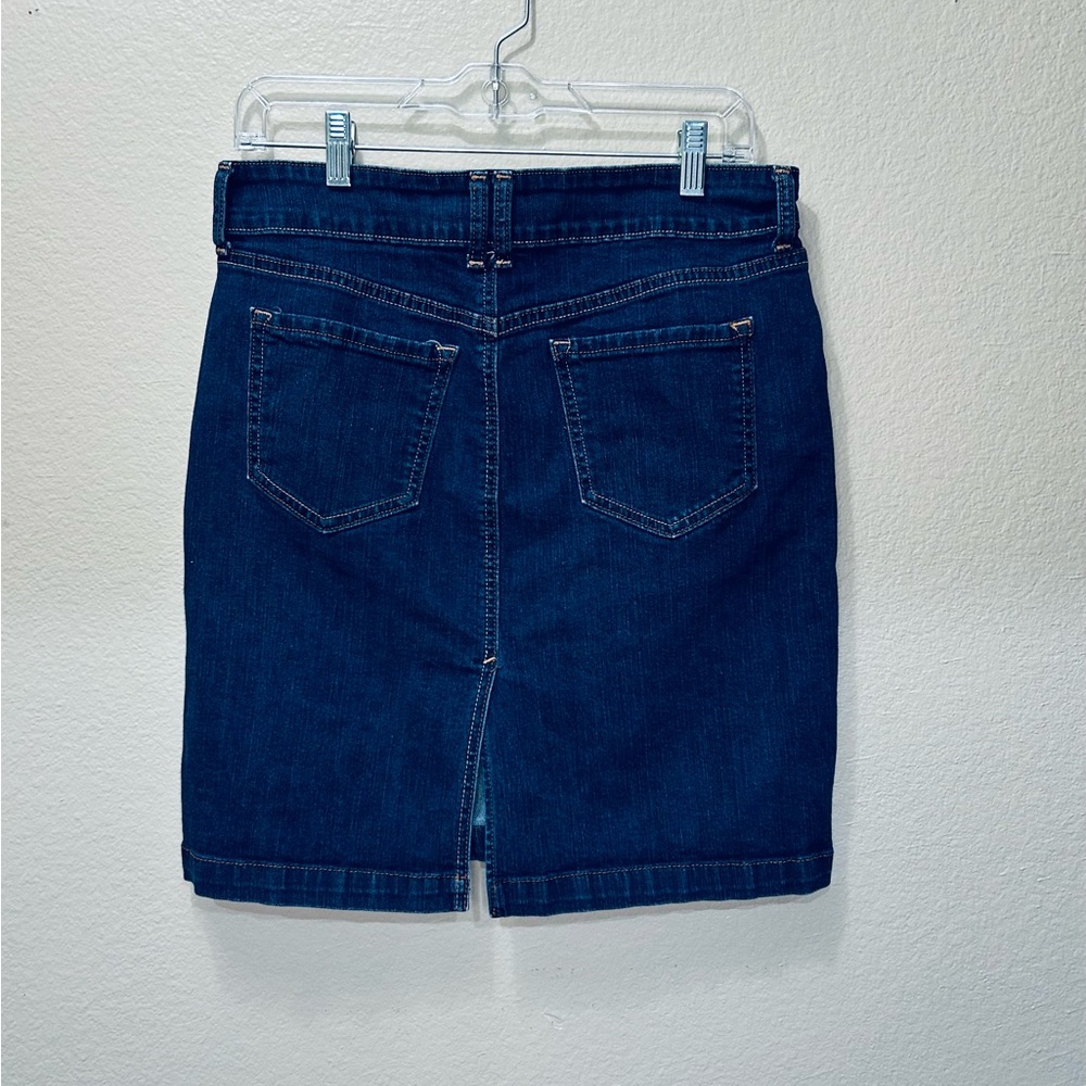 Old Navy Denim Jeans Skirt - Picture 2 of 10